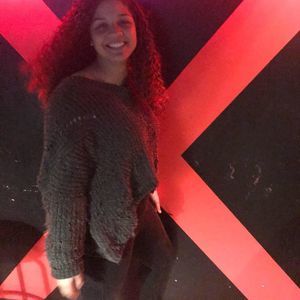 Meet your Posher, Dee-anna